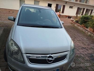 Usata Opel Zafira Cosmo 150 CV (110 kW) 2006 Grigio Monovolume