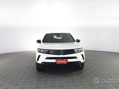 Usata Opel Mokka 131 CV (96 kW) 2024 Bianco SUV