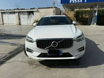 Usata Volvo XC60 Inscription 190 CV (139 kW) 2019 Bianco SUV