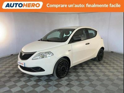 Usata Lancia Ypsilon 69 CV (50 kW) 2017 Bianco Utilitaria