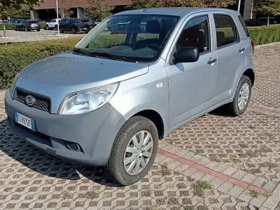Usata Daihatsu Terios 86 CV (63 kW) 2007 Grigio SUV