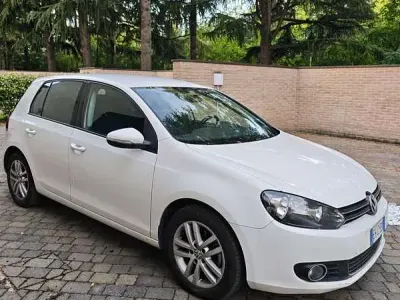 Usata VW Golf VI Highline 140 CV (102 kW) 2011 Utilitaria