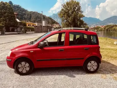 Usata Fiat Panda Dynamic 60 CV (44 kW) 2011 Rosso Utilitaria