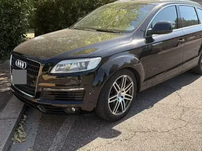 Usata Audi Q7 240 CV (176 kW) 2008 Nero SUV