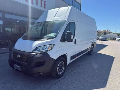 Usado Fiat Ducato 160 CV (117 kW) 2021 Blanco Van