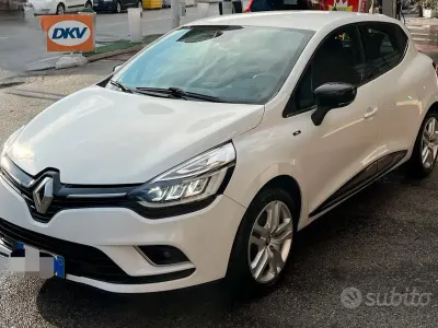Usata Renault Clio IV Zen 90 CV (66 kW) 2019 Bianco Utilitaria