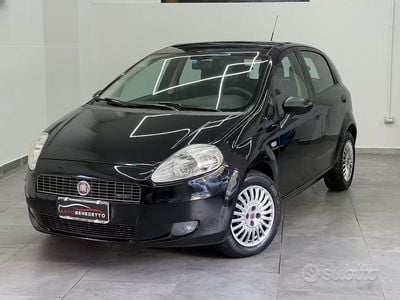 Usata Fiat Grande Punto Dynamic 75 CV (55 kW) 2008 Nero Utilitaria