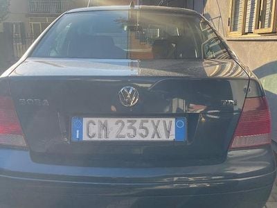 Blu Usata 2004 VW Bora Berlina | 650 €