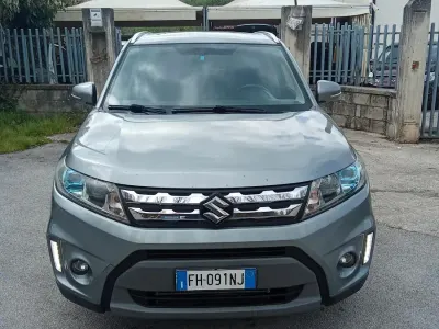 Usata Suzuki Vitara 120 CV (88 kW) 2017 Grigio SUV