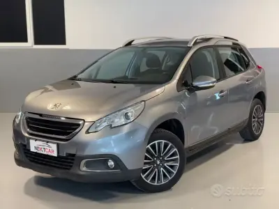 Usata Peugeot 2008 Access 82 CV (60 kW) 2016 Grigio SUV