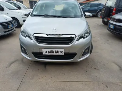 Usata Peugeot 108 Allure 69 CV (50 kW) 2019 Grigio Berlina