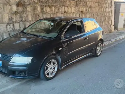 Usata Fiat Stilo 105 CV (77 kW) 2005 Nero Berlina