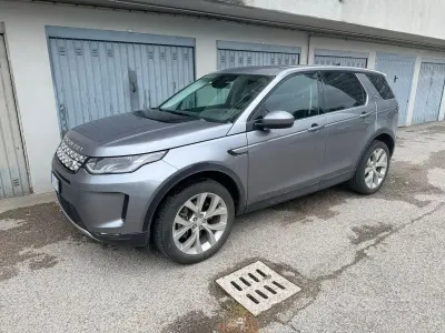 Gebraucht Land Rover Discovery Sport 163 PS (119 kW) 2023 Grau SUV