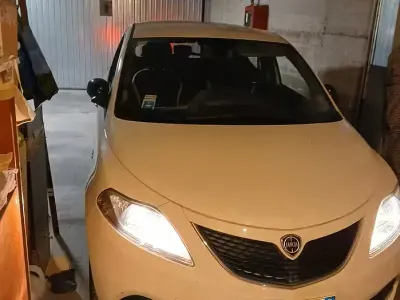Usata Lancia Ypsilon