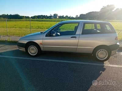 Alfa Romeo 145