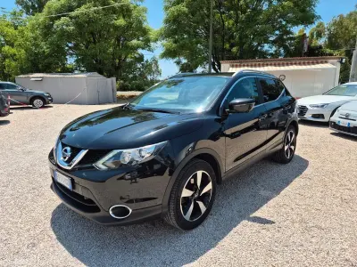 Usata Nissan Qashqai 110 CV (80 kW) 2016 Nero SUV