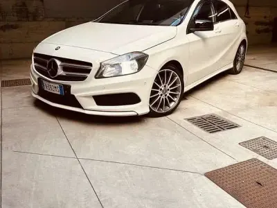 Usata Mercedes A180 122 CV (89 kW) 2014 Utilitaria