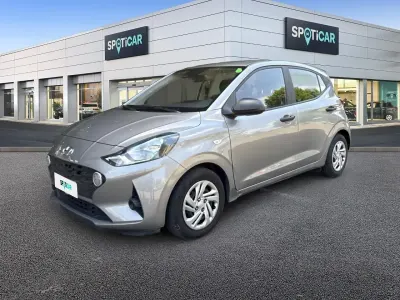 Usata Hyundai i10 Advanced 69 CV (50 kW) 2023 Grigio Utilitaria