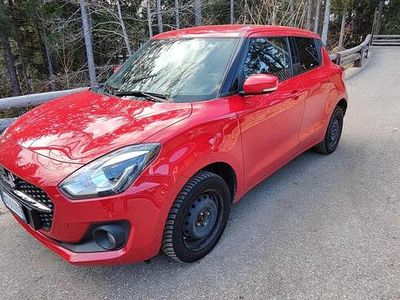 Usata Suzuki Swift 83 CV (61 kW) 2021 Rosso Utilitaria