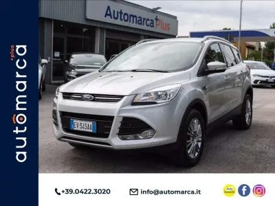 Usata Ford Kuga Titanium 140 CV (102 kW) 2014 Argento metallizzato SUV