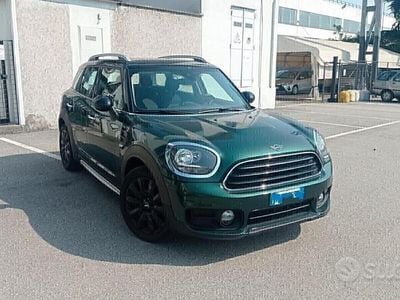 Usata Mini Cooper D Countryman Business 150 CV (110 kW) 2018 Verde SUV