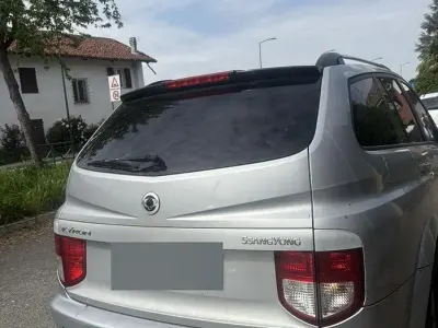 Usata SsangYong Kyron 141 CV (103 kW) 2007 Grigio SUV