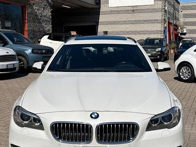 Begagnad BMW 520 Luxury Line 184 HK (135 kW) 2015 Vit Kombi