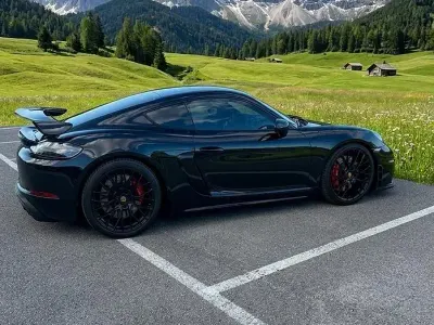 Usata Porsche 718 Cayman 420 CV (308 kW) 2020 Nero Coupé