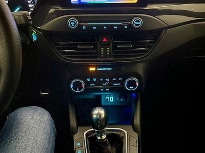 Usata Ford Focus ST-Line 120 CV (88 kW) 2021 Grigio Berlina