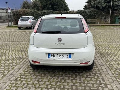 Usata Fiat Punto Lounge 75 CV (55 kW) 2014 Utilitaria