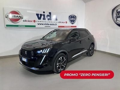 Usata Peugeot 2008 GT 110 CV (80 kW) 2021 Nero / pastello SUV