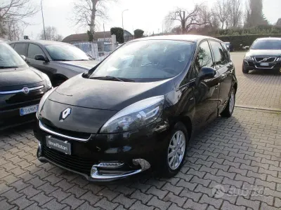 Usata Renault Scénic III Bose Edition 131 CV (96 kW) 2012 Nero Monovolume