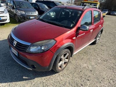 Brugt Dacia Sandero Stepway 87 HK (63 kW) 2010 Rød Sedan