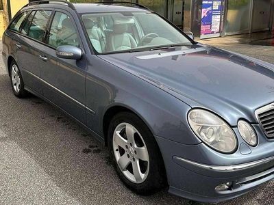 Mercedes E320