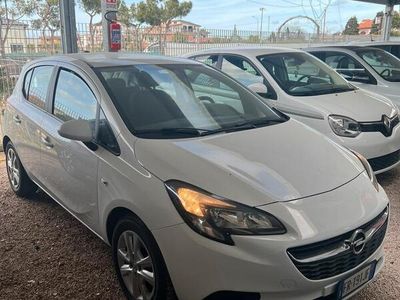 Usata Opel Corsa 75 CV (55 kW) 2018 Bianco Berlina