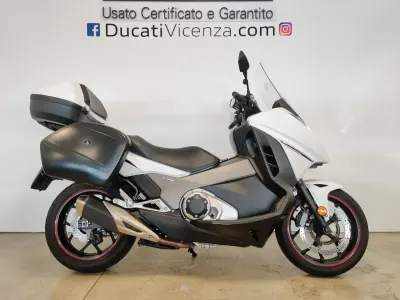 Usata Honda Integra 54 CV (39 kW) 2020 Bianco / metallizzato
