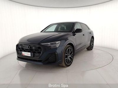 Usata Audi Q8 S-Line 286 CV (210 kW) 2025 Nero metallizzato SUV