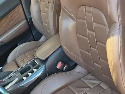 Usata DS Automobiles DS5 Sport Chic 181 CV (133 kW) 2015 Grigio Utilitaria