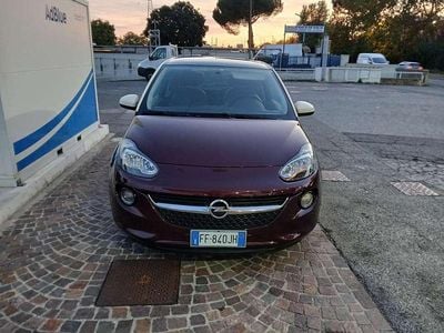 Usata Opel Adam Unlimited 70 CV (51 kW) 2016 Rosso Utilitaria
