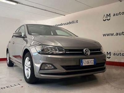 Usata VW Polo Comfortline 90 CV (66 kW) 2019 Grigio Utilitaria