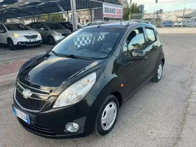 Begagnad Chevrolet Spark LS 65 HK (47 kW) 2010 Svart Halvkombi
