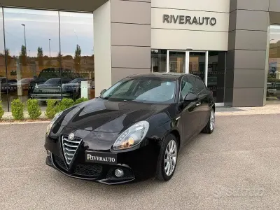 Usata Alfa Romeo Giulietta 120 CV (88 kW) 2016 Nero Utilitaria