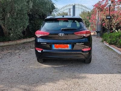 Usata Hyundai Tucson Comfort 116 CV (85 kW) 2017 Nero SUV