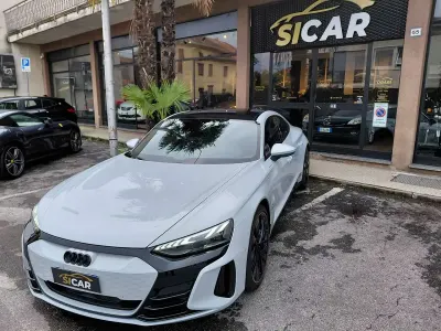 Usata Audi e-tron GT quattro