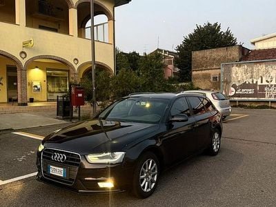 Usata Audi A4 Business Plus 150 CV (110 kW) 2015 Nero Station wagon