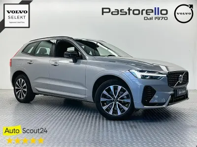 Usata Volvo XC60 Plus 197 CV (144 kW) 2023 Argento SUV