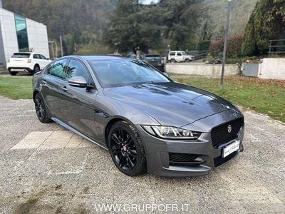 Grigio Usata 2018 Jaguar XE R-Sport Berlina | 14.500 € (Ottimo prezzo)