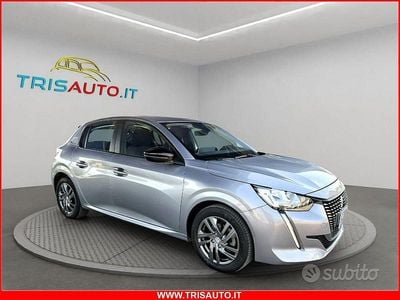 Begagnad Peugeot 208 Active 101 HK (74 kW) 2022 Silver Halvkombi