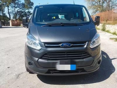 Begagnad Ford Tourneo 2015 Brun Minibuss