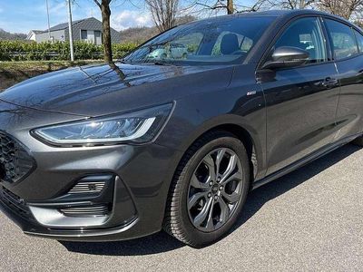 Usata Ford Focus ST-Line 125 CV (91 kW) 2023 Grigio Berlina